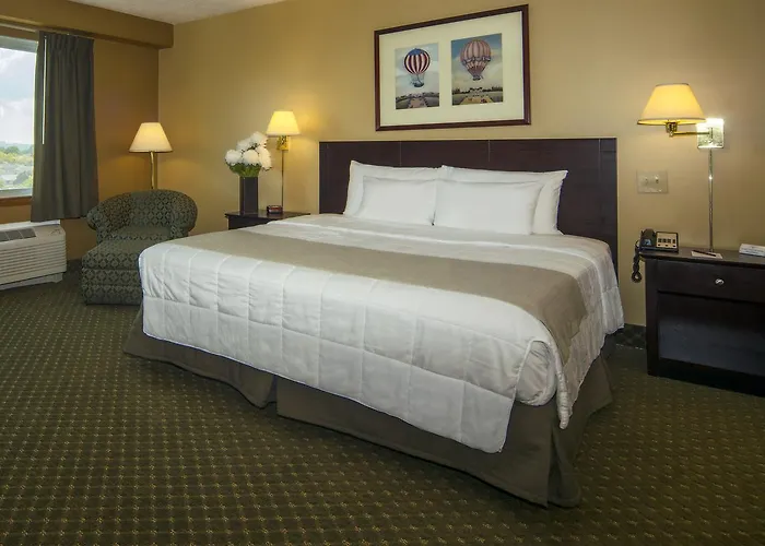 Meadowlands Plaza Hotel
