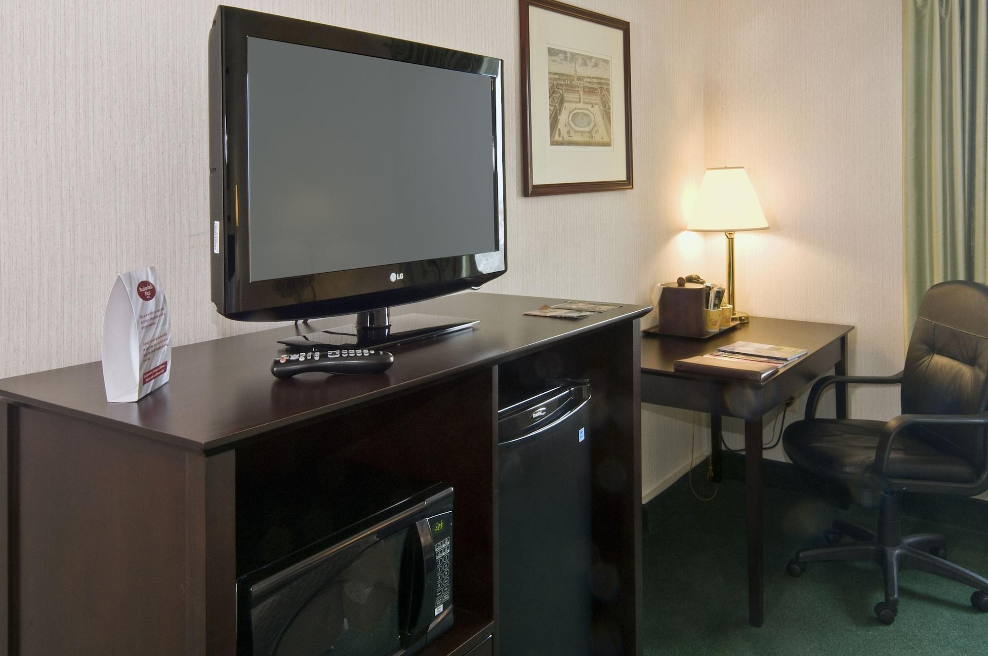 Meadowlands Plaza Hotel Secaucus